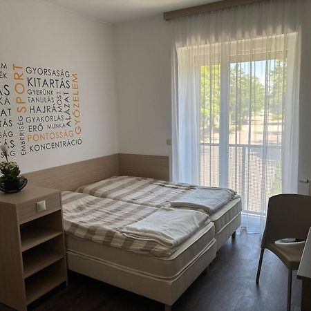 Skc Siofok Aparthotel Ngoại thất bức ảnh